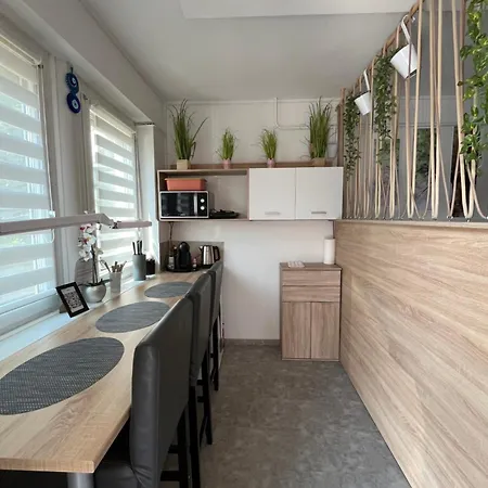 Apartman Jobarat Szallashely Szeged
