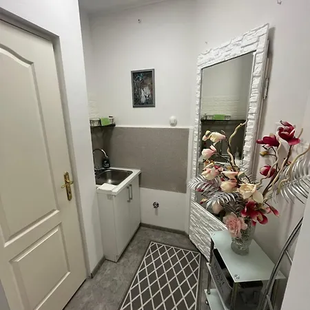 Apartment Jobarat Szallashely